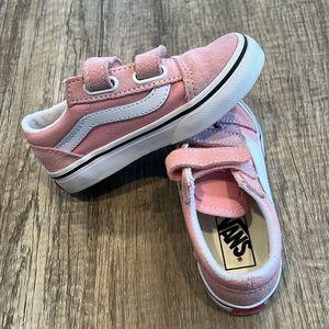 Pink toddler vans (like new)